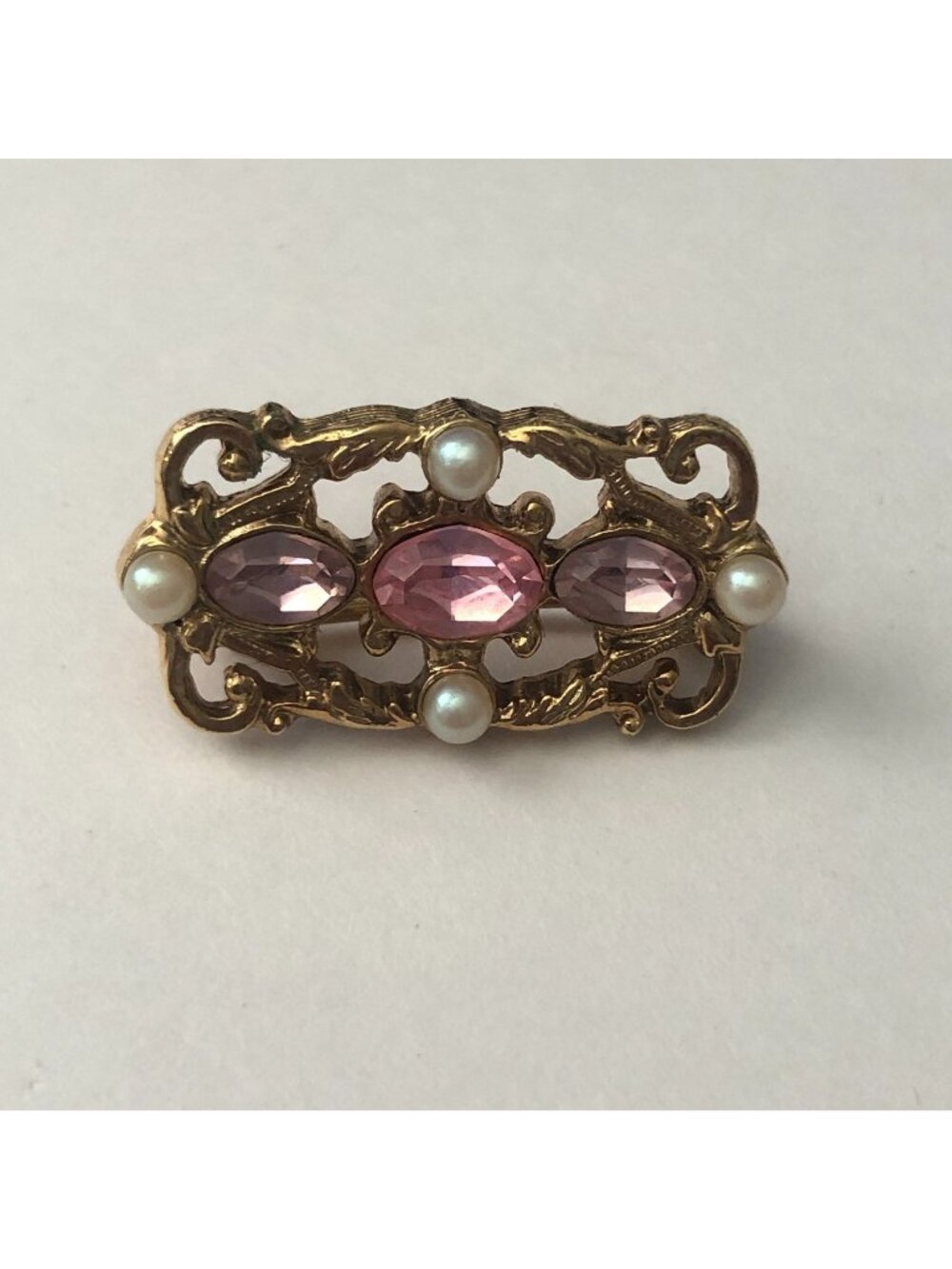 Vintage Scroll Filigree Brooch Pin Gold Tone Faux Pearl Purple Pink Rhinestone